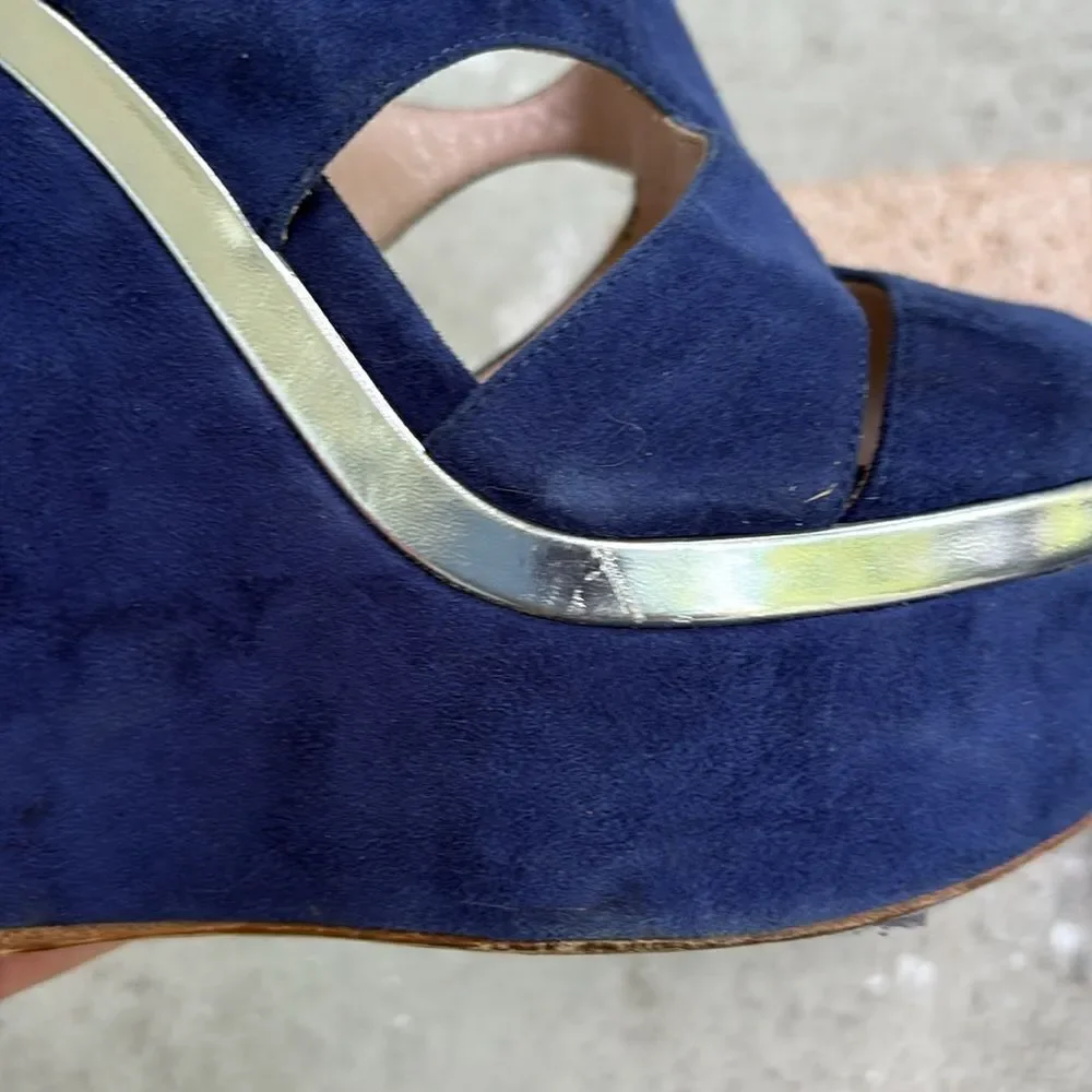 Miu Miu cut out platforms